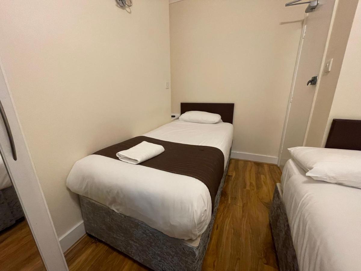 Kings Cross Hotel London Bagian luar foto