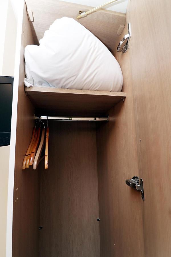 Kings Cross Hotel London Bagian luar foto